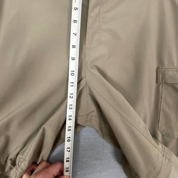 WindRiver Convertible Lightweight Cargo Pants Sz 44 X 32 Zip Pockets and Cuff - Picture 11 of 13
